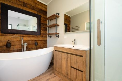 Photo of property in 955 Maungatautari Road, Maungatautari, Cambridge, 3494