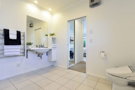 Photo of property in 23 Madison Street, Cambridge, 3434