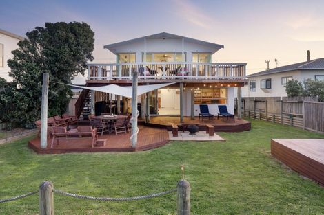 Photo of property in 65 Pukehina Parade, Pukehina, Te Puke, 3189