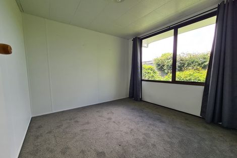 Photo of property in 1/9 Kirrie Avenue, Te Atatu South, Auckland, 0610