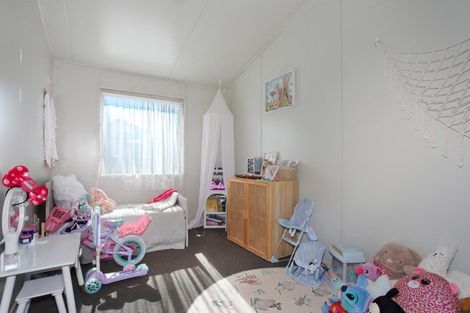 Photo of property in 17a Monckton Street, Feilding, 4702