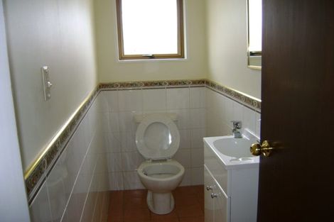 Photo of property in 8 Brackendale Place, Burnside, Christchurch, 8041