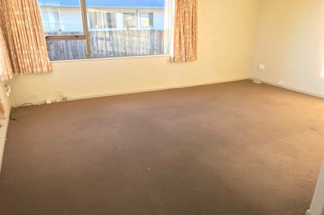 Photo of property in 9 Colonial Place, Kelvin Grove, Palmerston North, 4414