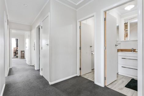 Photo of property in 33 Endcliffe Road, Kaiti, Gisborne, 4010