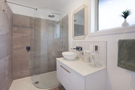 Photo of property in 2/6 Timbertop Lane, Saint Martins, Christchurch, 8022