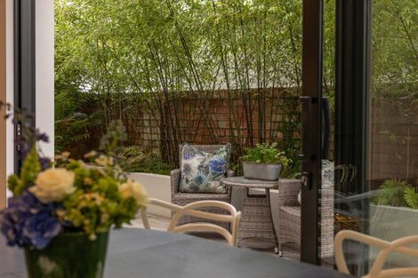 Photo of property in 16b Daresbury Lane, Fendalton, Christchurch, 8014