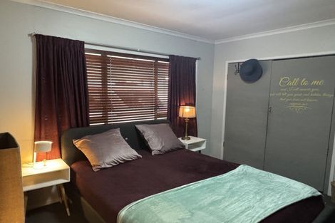 Photo of property in 1/312 Royal Road, Massey, Auckland, 0614