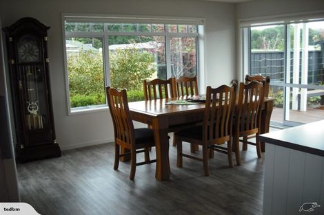 Photo of property in 500 Kinloch Road, Kinloch, Taupo, 3377