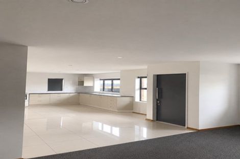 Photo of property in 16 George Street, Riccarton, Christchurch, 8041