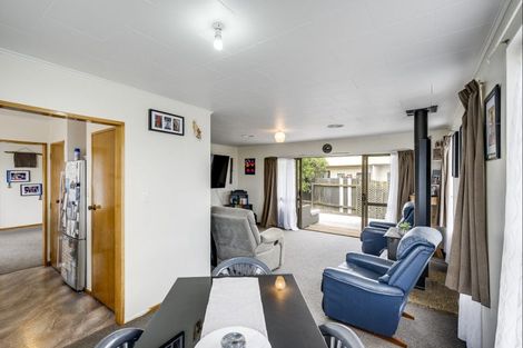 Photo of property in 64 Columbus Crescent, Flaxmere, Hastings, 4120