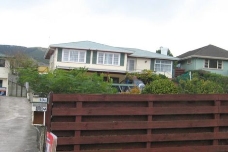 Photo of property in 15 Ranui Terrace, Tawa, Wellington, 5028