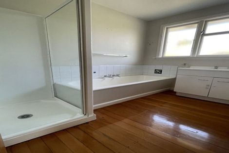 Photo of property in 307 Wairakei Road, Bryndwr, Christchurch, 8053