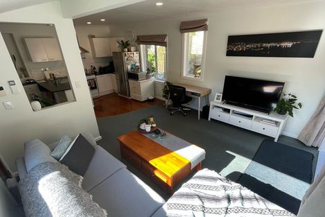 Photo of property in 1/44 Ribble Street, Island Bay, Wellington, 6023