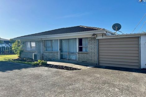 Photo of property in 1/13 Royal Arch Place, Rosehill, Papakura, 2113