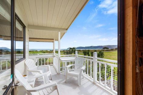 Photo of property in 1 Moana Drive, Mahia, 4198
