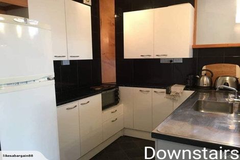 Photo of property in 25 Porter Crescent, Helensville, 0800