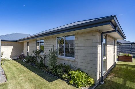 Photo of property in 5 Asha Close, Rolleston, 7614