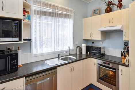 Photo of property in 16 Tennessee Avenue, Mangere East, Auckland, 2024