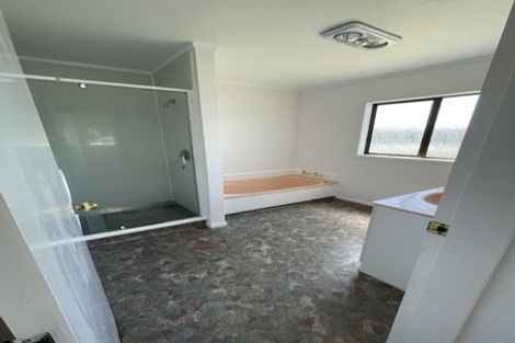 Photo of property in 16b Jasmine Grove, Maungaraki, Lower Hutt, 5010