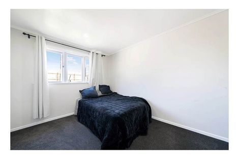 Photo of property in 261 Sturges Road, Henderson, Auckland, 0612