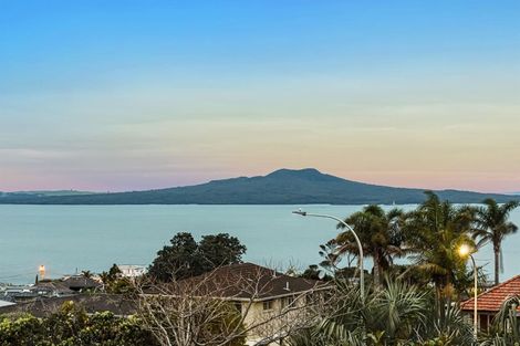 Photo of property in 2a Midway Avenue, Castor Bay, Auckland, 0620