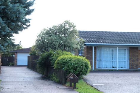 Photo of property in 1/5 Golfland Drive, Golflands, Auckland, 2013