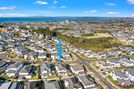 Photo of property in 3 Tawa Place, Orewa, 0931