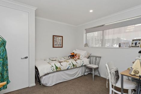 Photo of property in 21a Augusta Street, Redcliffs, Christchurch, 8081