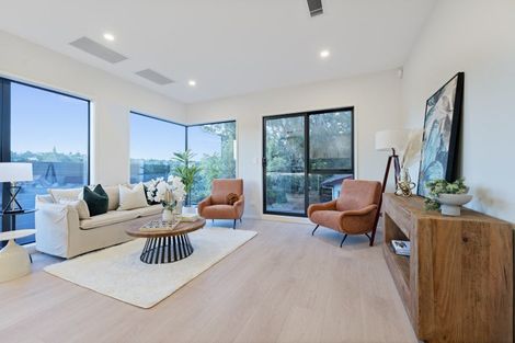 Photo of property in 70b Alexander Avenue, Torbay, Auckland, 0630