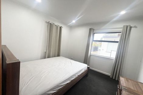 Photo of property in 16 Piko Crescent, Riccarton, Christchurch, 8041