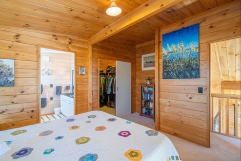 Photo of property in 23 Barrett Drive, Waikanae Beach, Waikanae, 5036