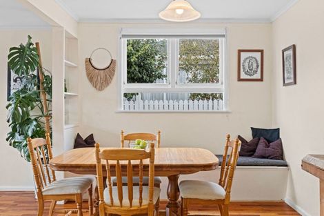 Photo of property in 60 Purnell Street, College Estate, Whanganui, 4500