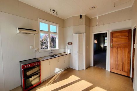 Photo of property in 14 Hunia Street, Marton, 4710