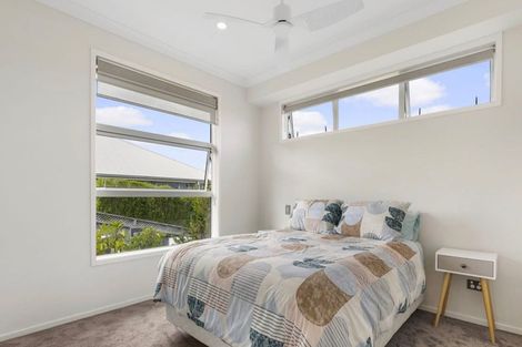 Photo of property in 32 Sereno Vista, Bellevue, Tauranga, 3110