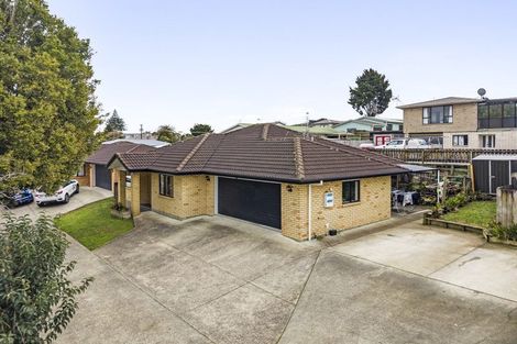 Photo of property in 18a Christmas Road, Manurewa, Auckland, 2102