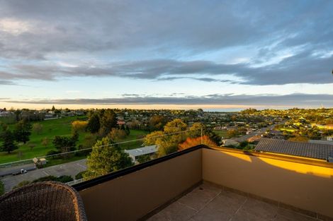 Photo of property in 18 Kitchener Square, Highfield, Timaru, 7910