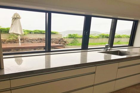 Photo of property in 18 Dorset Street, Picton, 7220