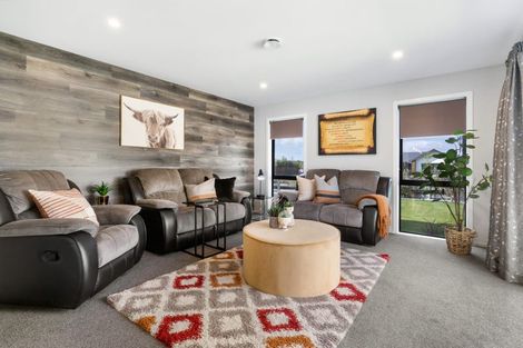 Photo of property in 28 Barewood Grove, West Melton, 7618