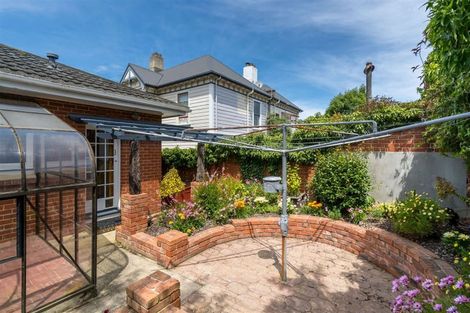 Photo of property in 10 Brown Street, Dunedin Central, Dunedin, 9016