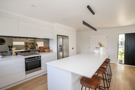 Photo of property in 23 Darlington Street, Ngatea, 3503