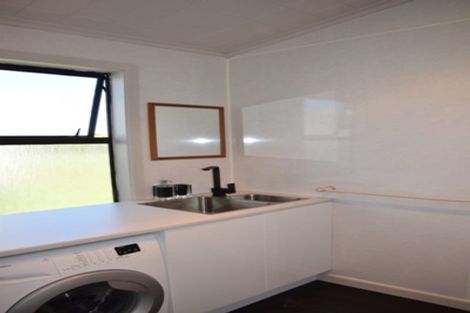 Photo of property in 2 Derby Street, Woodend, Invercargill, 9877