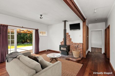 Photo of property in 33 Mill Road, Clive, 4102