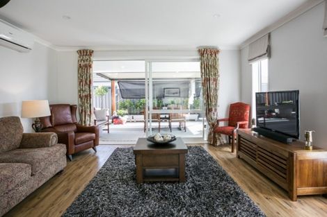 Photo of property in 27 Aparima Place, Awatoto, Napier, 4110