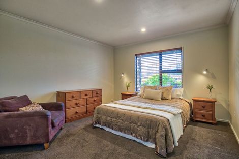 Photo of property in 85 Lagoon Avenue, Albert Town, Wanaka, 9305