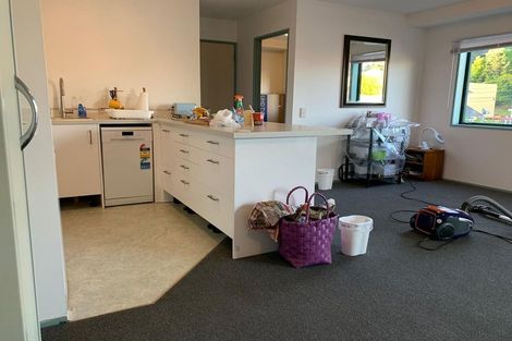 Photo of property in Palm Grove Apartments, 18/13b Palm Grove, Berhampore, Wellington, 6023