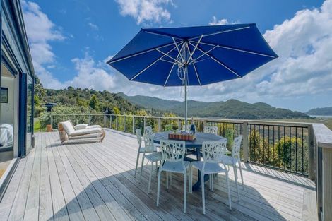 Photo of property in 13 Kaipapaka Row, Te Rerenga, Coromandel, 3582