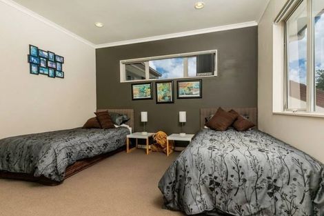 Photo of property in 7 Miromiro Street, Greenhithe, Auckland, 0632