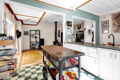 Photo of property in 150 Ackworth Road, Lepperton, New Plymouth, 4373