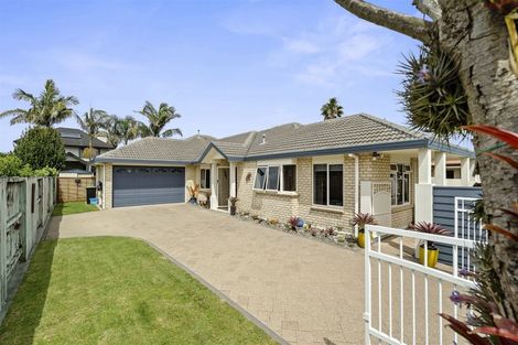 Photo of property in 9 Tuihana Drive, Papamoa Beach, Papamoa, 3118