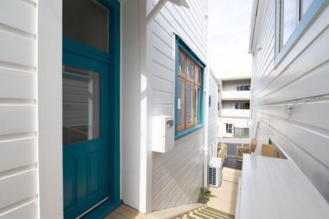 Photo of property in 15 Hanson Street, Mount Cook, Wellington, 6021